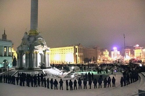 Могилята в очікуванні Йолкі :)